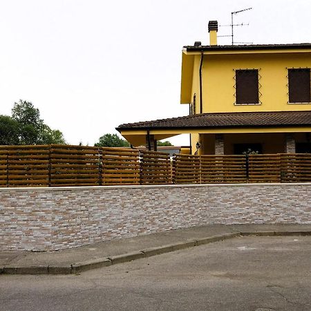 La Tana Del Riccio Bed & Breakfast Vigarano Mainarda Exterior photo